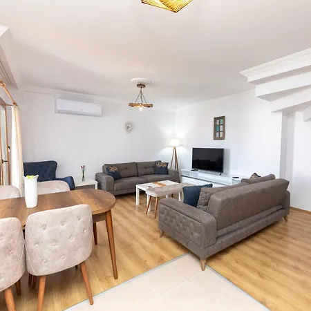 Central Duplex Apartment Near Beach In Datca Διαμέρισμα